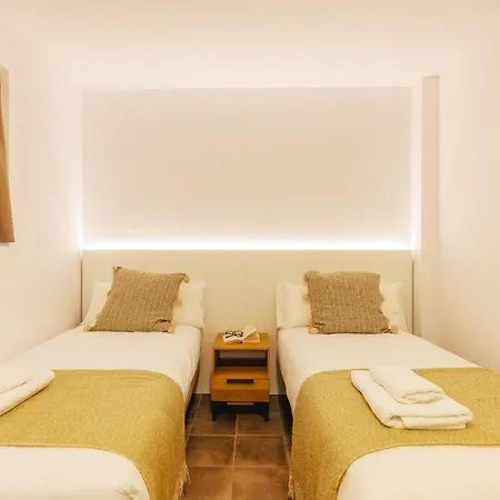 Bravissimo Mercadal, One-bedroom Sofa Bed Χιρόνα