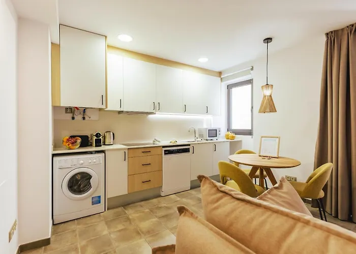 Bravissimo Mercadal, One-bedroom Sofa Bed * Χιρόνα
